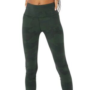 ALO Yoga Perfect condition!  HIGH-WAIST CAMO VAPOR LEGGING  XS